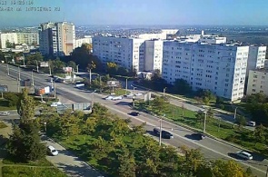 143 Ostryakova Ave.Sevastopolの交差点をリアルタイムで
