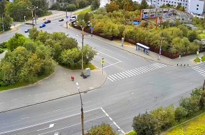 カール・マルクスとパパニンの交差点。 ムルマンスクのウェブカメラ