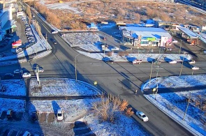 Salmyshskaya と Avtomobilistov の交差点。 ウェブカメラ オレンブルク