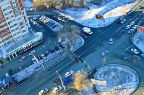 トランスポートナヤ通りとポベダ通りの交差点。 ウェブカメラ オレンブルク
