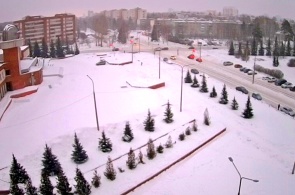 ミズルコフ - イルチャシスカヤの交差点。 オゼルスクのウェブカメラ
