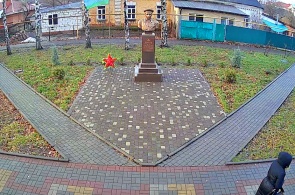 空挺部隊の記念碑。 チホレツクのウェブカメラ