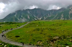 立山。東京のウェブカメラをオンラインで見る