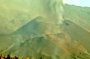 火山クンブレ ビエハ。 ウェブカメラ サンタ クルス デ テネリフェ
