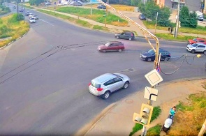 交差点 Shabulina 通路 - Biryuzova 通り。 ウェブカメラ リャザン