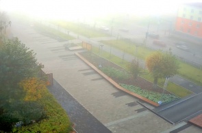 チカロフ・イリイチの交差点。 ペルヴォウラリスクのウェブカメラ