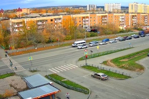 レーニンとチェキストの交差点。 ペルヴォウラリスクのウェブカメラ